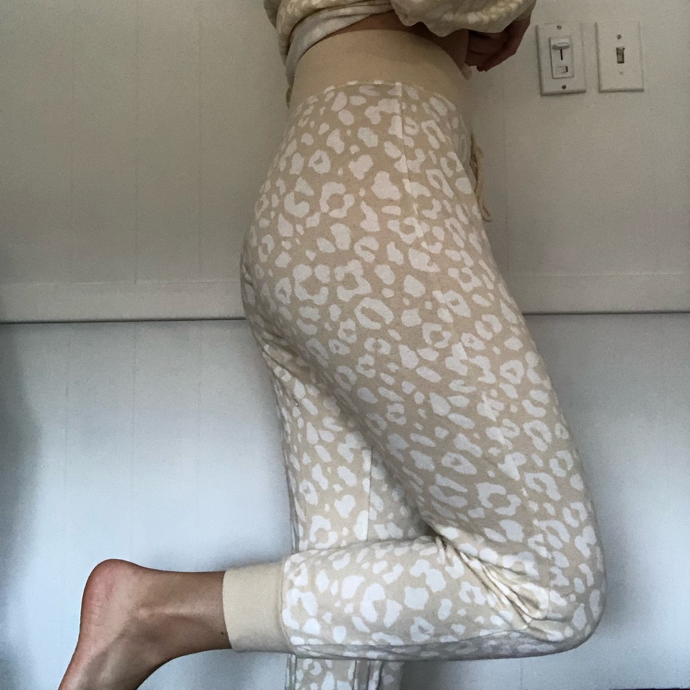 Forever 21 Cheetah Print Joggers